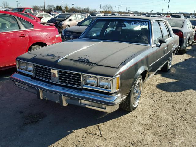 1G3GR69Y2GR359209 - 1986 OLDSMOBILE CUTLASS SU BLACK photo 2