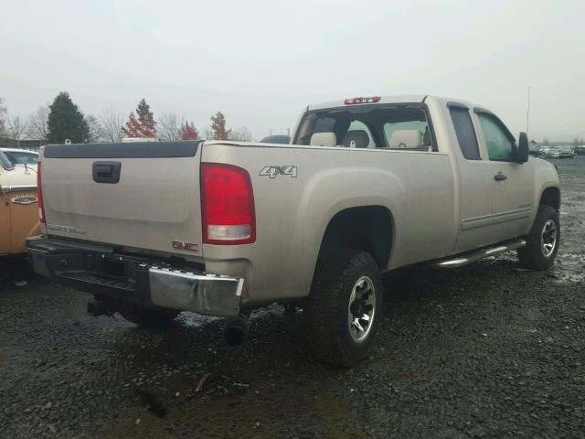 1GTHK29K77E545431 - 2007 GMC SIERRA K25 SILVER photo 4