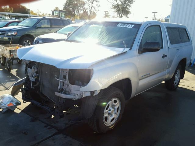 5TENX22N49Z653188 - 2009 TOYOTA TACOMA SILVER photo 2