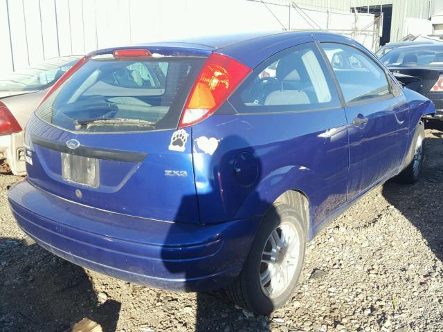 1FAFP31N56W162722 - 2006 FORD FOCUS ZX3 BLUE photo 4