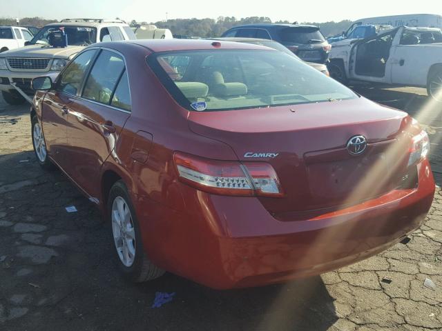 4T1BF3EK9AU074963 - 2010 TOYOTA CAMRY BASE RED photo 3