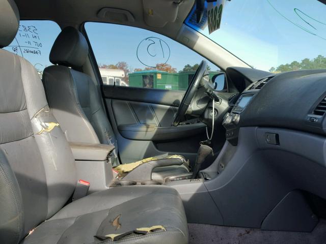 JHMCN36455C015785 - 2005 HONDA ACCORD HYB BLUE photo 5