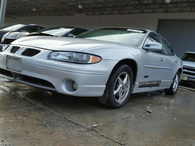 1G2WR52182F285604 - 2002 PONTIAC GRAND PRIX SILVER photo 2