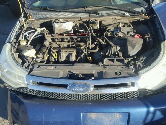 1FAHP35N08W144280 - 2008 FORD FOCUS SE BLUE photo 7