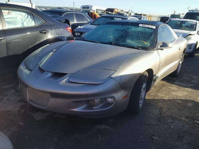 2G2FS22K712122339 - 2001 PONTIAC FIREBIRD GRAY photo 2