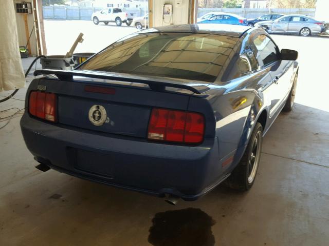 1ZVFT80N675229143 - 2007 FORD MUSTANG BLUE photo 4