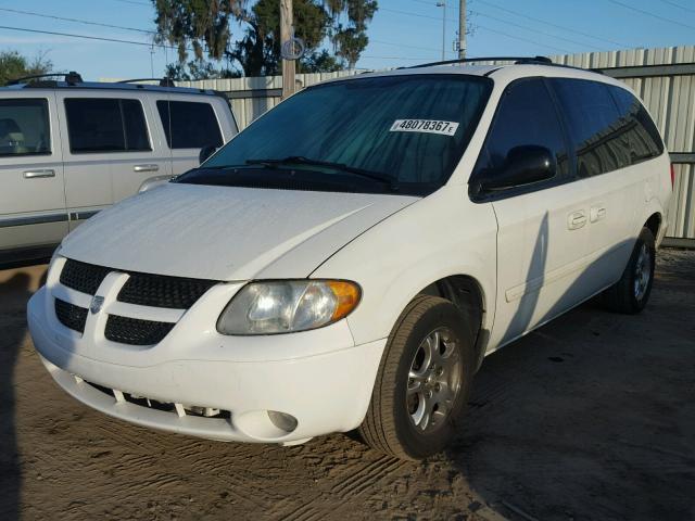 2D4GP44L64R563980 - 2004 DODGE GRAND CARA WHITE photo 2