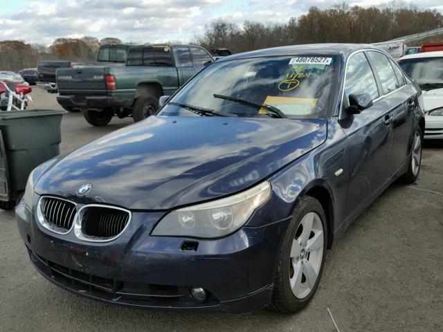 WBANF33506CS35984 - 2006 BMW 525 XI BLUE photo 2
