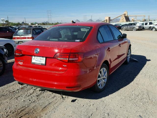 3VWD17AJ8FM268151 - 2015 VOLKSWAGEN JETTA SE RED photo 4