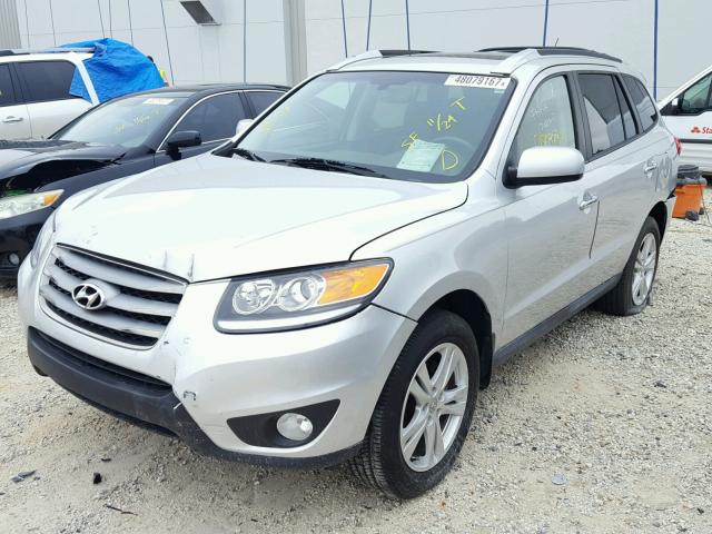 5XYZK3AB0CG139627 - 2012 HYUNDAI SANTA FE L SILVER photo 2