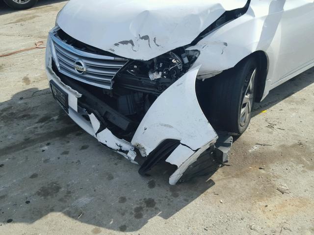 3N1AB7AP6FL682139 - 2015 NISSAN SENTRA S WHITE photo 9