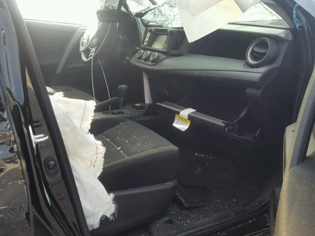 2T3ZFREV2HW401992 - 2017 TOYOTA RAV4 LE Qara foto 5