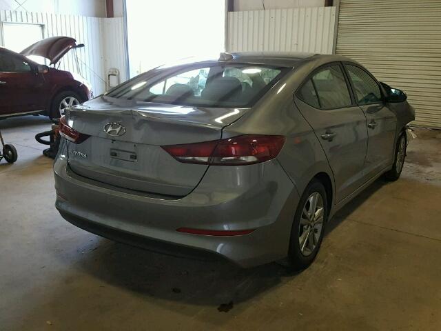 KMHD84LF9HU371630 - 2017 HYUNDAI ELANTRA SE GRAY photo 4