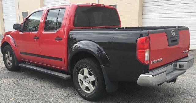 1N6AD07W96C403532 - 2006 NISSAN FRONTIER C RED photo 4