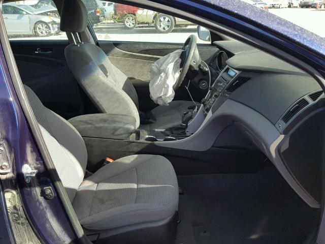 5NPEB4AC8DH682716 - 2013 HYUNDAI SONATA GLS BLUE photo 5