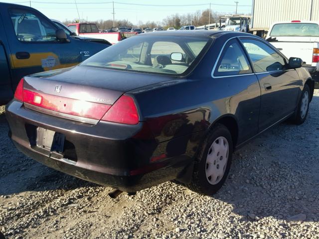 1HGCG3147XA026032 - 1999 HONDA ACCORD LX BURGUNDY photo 4