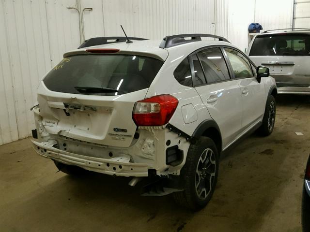 JF2GPABC3H8232114 - 2017 SUBARU CROSSTREK WHITE photo 4