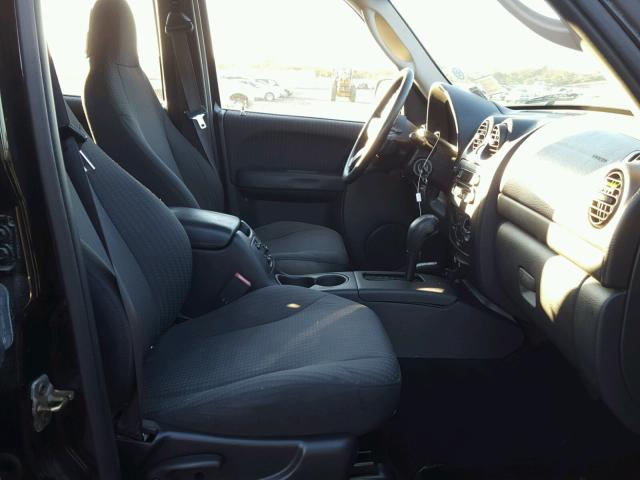 1J4GL48K42W300671 - 2002 JEEP LIBERTY SP BLACK photo 5