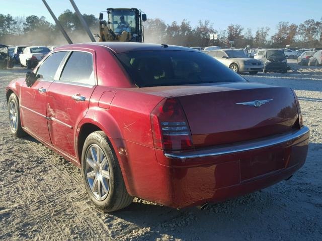 2C3KA63H97H683823 - 2007 CHRYSLER 300C RED photo 3