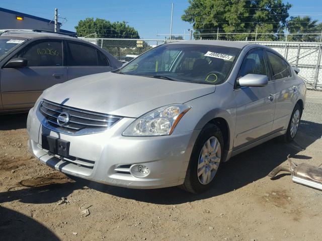 1N4AL2AP5CN492220 - 2012 NISSAN ALTIMA BAS SILVER photo 2