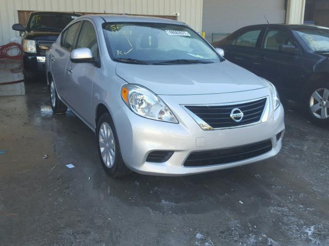 3N1CN7AP8CL935165 - 2012 NISSAN VERSA S SILVER photo 1