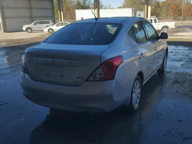 3N1CN7AP8CL935165 - 2012 NISSAN VERSA S SILVER photo 4