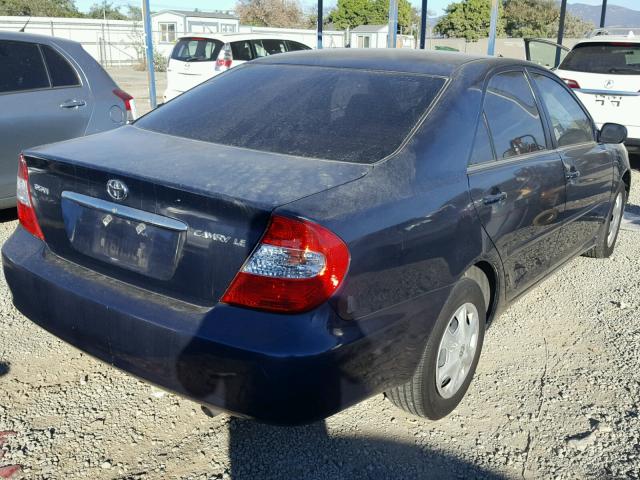 4T1BE32K24U349519 - 2004 TOYOTA CAMRY LE BLUE photo 4