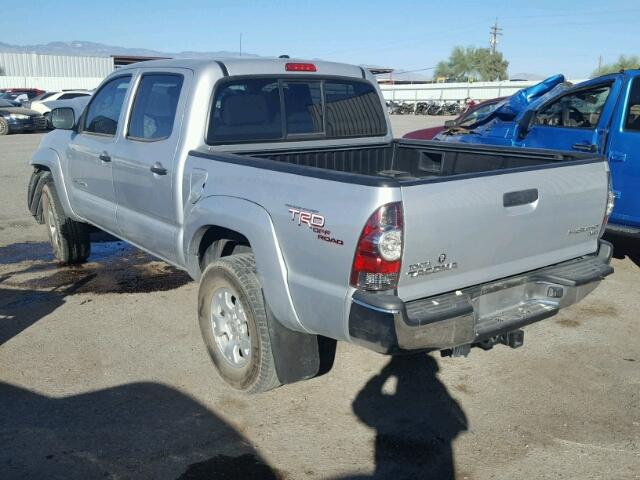 3TMJU4GN6BM116823 - 2011 TOYOTA TACOMA DOU SILVER photo 3