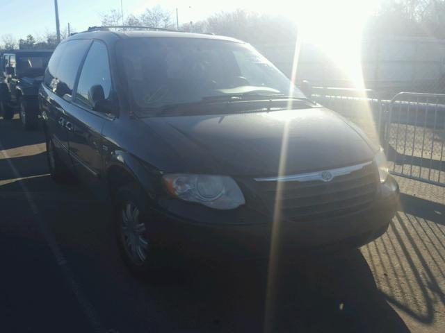 2A4GP54L66R692978 - 2006 CHRYSLER TOWN & COU BLACK photo 1