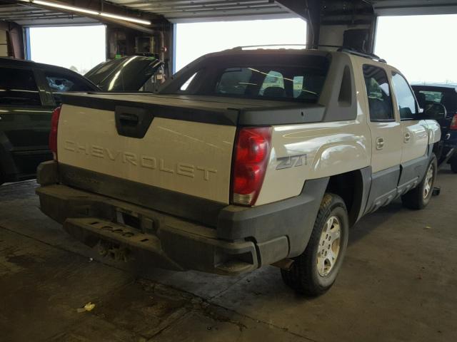 3GNEK12T04G147702 - 2004 CHEVROLET AVALANCHE WHITE photo 4