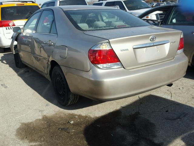 4T1BE32KX6U114370 - 2006 TOYOTA CAMRY LE TAN photo 3
