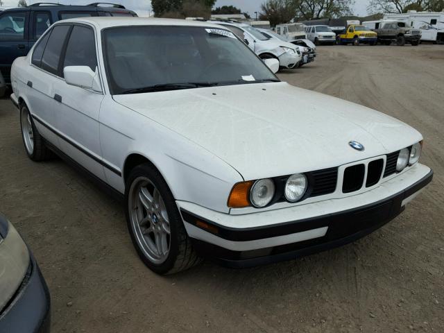 WBAHD1315KBF08585 - 1989 BMW 535 I WHITE photo 1