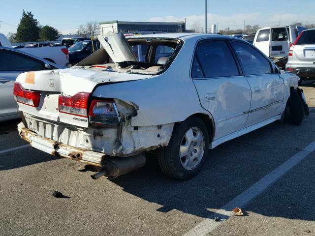 1HGCG16552A044303 - 2002 HONDA ACCORD EX WHITE photo 4