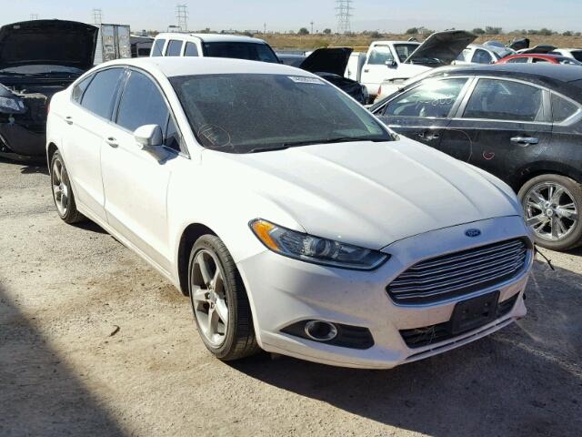 3FA6P0HD5FR234503 - 2015 FORD FUSION SE WHITE photo 1