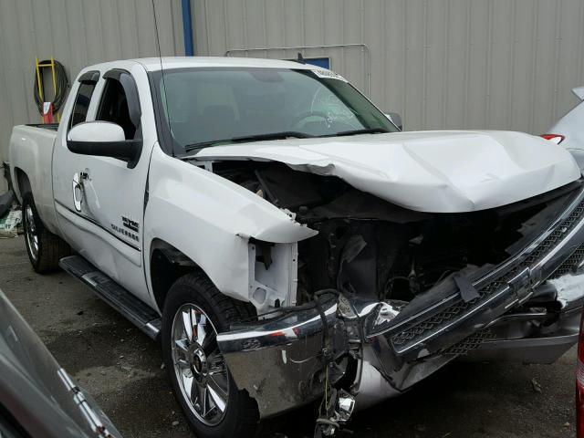 1GCRCSE07CZ231965 - 2012 CHEVROLET SILVERADO WHITE photo 1