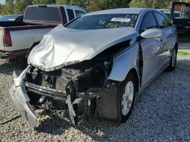 5NPEB4AC6DH623115 - 2013 HYUNDAI SONATA GLS SILVER photo 2