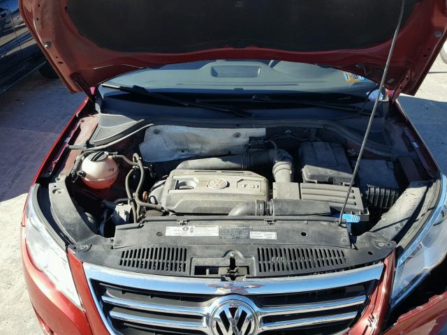 WVGBV7AXXBW001585 - 2011 VOLKSWAGEN TIGUAN S RED photo 7