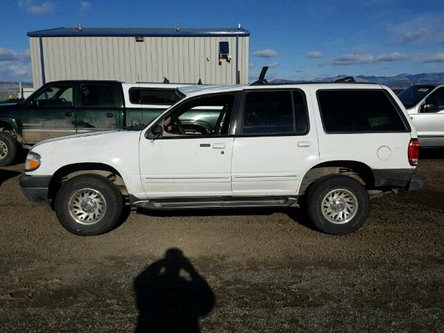 1FMZU34E3XZA90992 - 1999 FORD EXPLORER WHITE photo 9