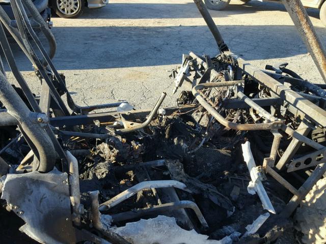 3JBKVXP16CJ002519 - 2012 CAN-AM COMMANDER BURN photo 5