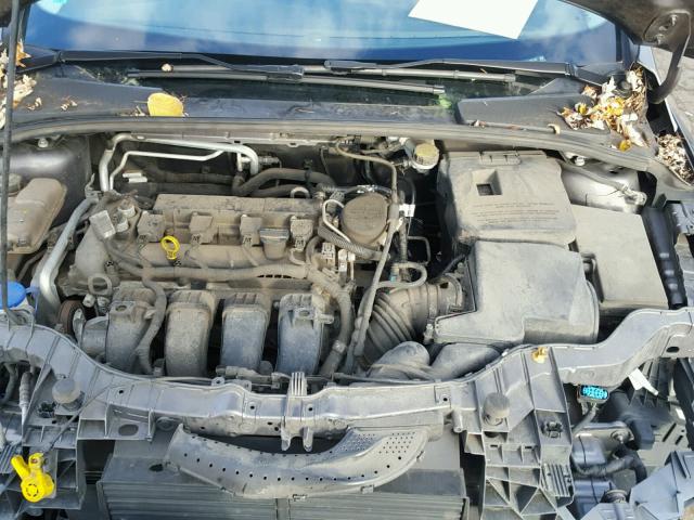 1FAHP3K28CL294142 - 2012 FORD FOCUS SE GRAY photo 7