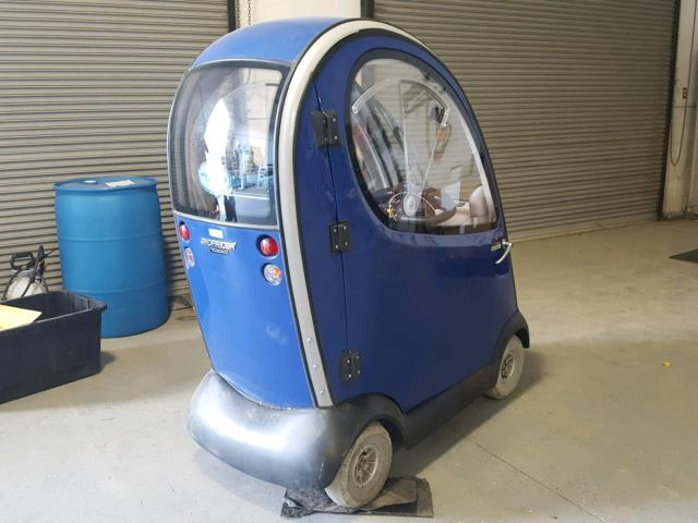 18993C66A0002 - 2016 ARO SCOOTER BLUE photo 4