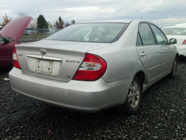 4T1BF30K84U077977 - 2004 TOYOTA CAMRY LE SILVER photo 4