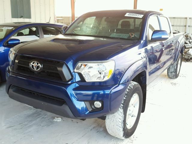 5TFKU4HN4FX007098 - 2015 TOYOTA TACOMA DOU BLUE photo 2