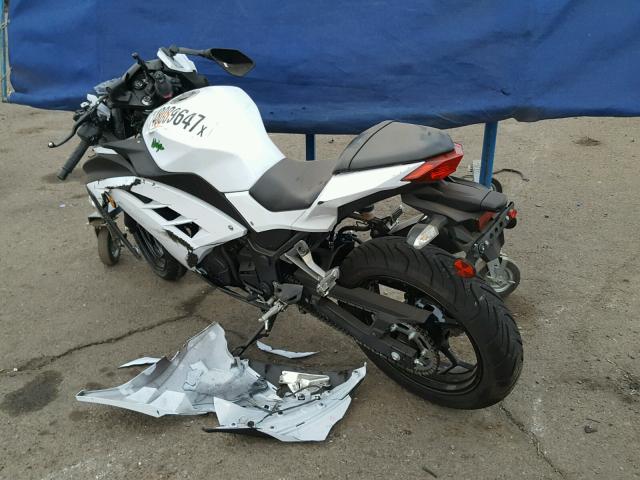 JKAEX8A17FDA21384 - 2015 KAWASAKI EX300 A WHITE photo 3