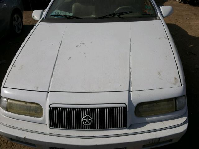 1C3EU4531SF675736 - 1995 CHRYSLER LEBARON GT WHITE photo 7