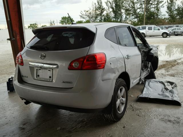 JN8AS5MT0CW611846 - 2012 NISSAN ROGUE S GRAY photo 4