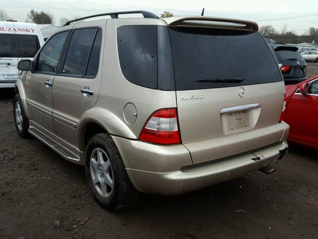 4JGAB75E44A486741 - 2004 MERCEDES-BENZ ML 500 GOLD photo 3