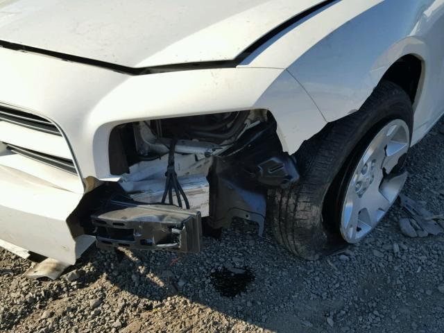 2B3KA43R77H689968 - 2007 DODGE CHARGER SE WHITE photo 9