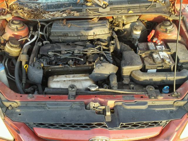 KNADC125946351125 - 2004 KIA RIO ORANGE photo 7