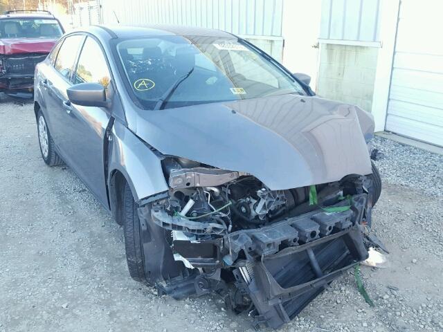 1FAHP3F20CL201219 - 2012 FORD FOCUS SE GRAY photo 1